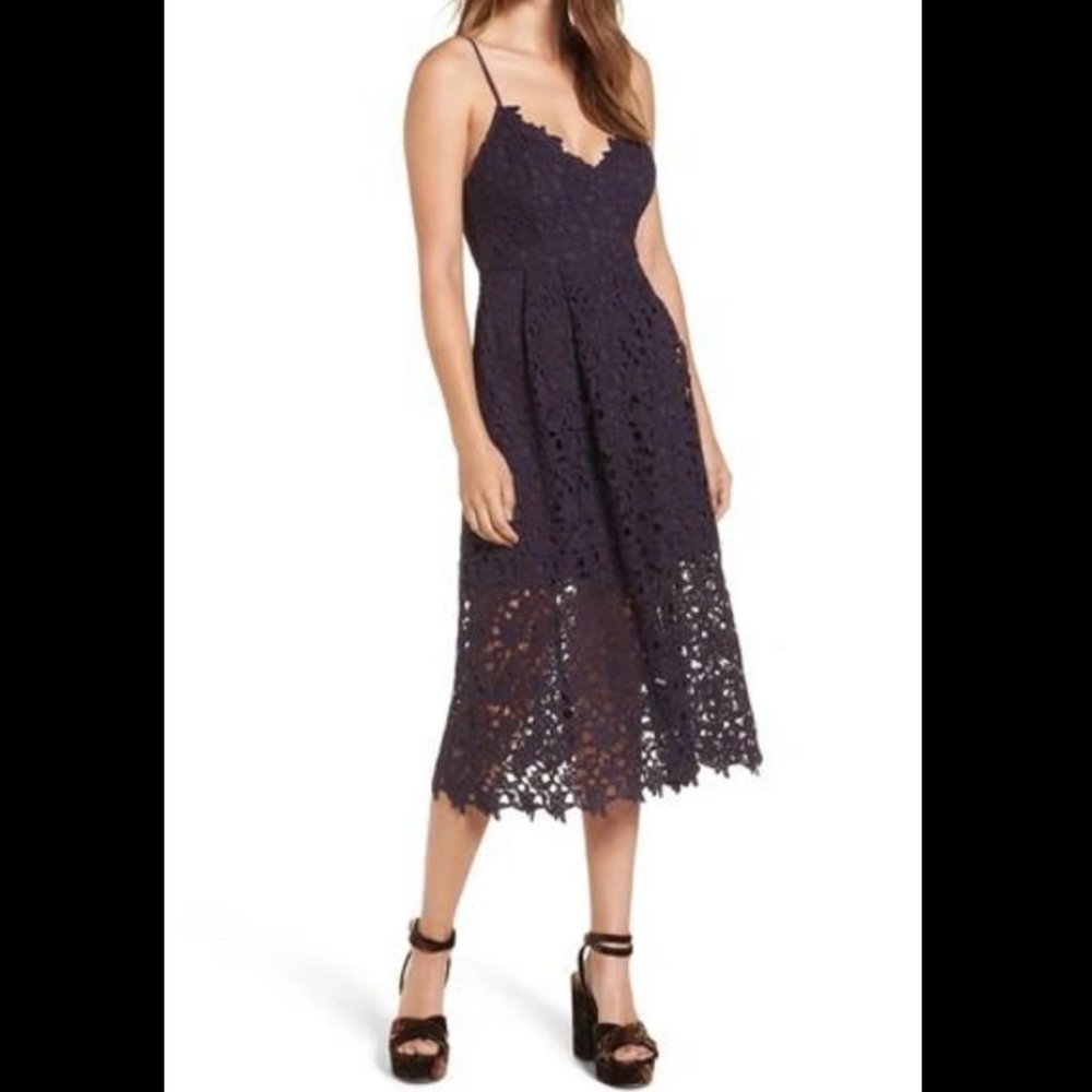 ASTR lace dress- size M